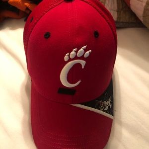 UC Bearcats Hat